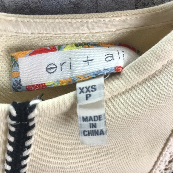 Anthropologie Eri + Ari Cream Lace tasseled 3/4 Sleeve Top Size XXSmall Petite - Picture 11 of 14